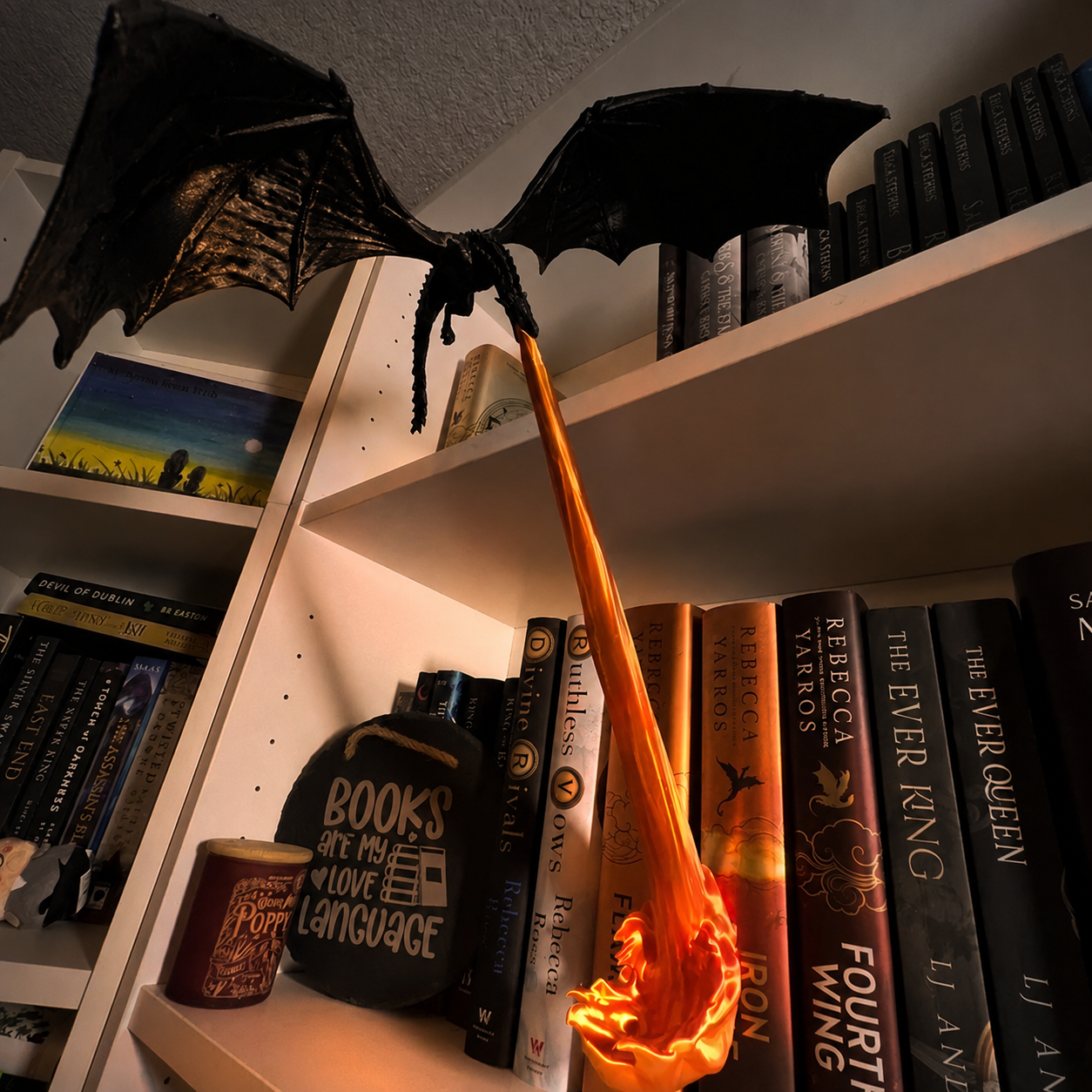 Dragon Flame Book Corner Ornament